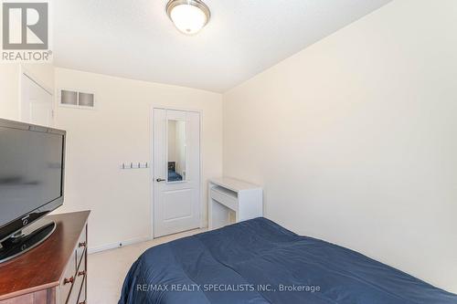 3203 Joel Kerbel Place, Mississauga, ON - Indoor Photo Showing Bedroom