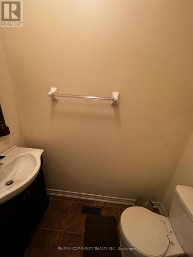 2 Rowley Street, Richmond Hill, ON - Indoor Photo Showing Bathroom