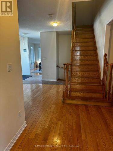 2 Rowley Street, Richmond Hill, ON - Indoor Photo Showing Other Room