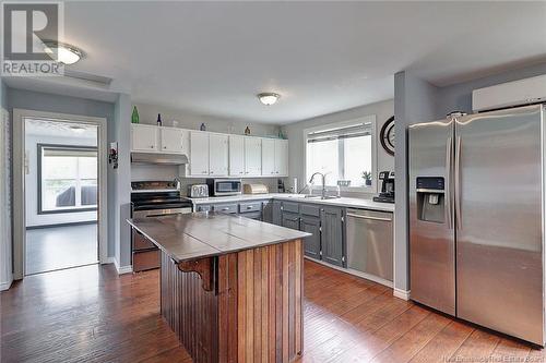 4362 Heritage Drive, Tracy, NB - Indoor Photo Showing Kitchen