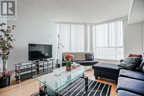 3309 - 38 Elm Street, Toronto, ON - Indoor Photo Showing Living Room