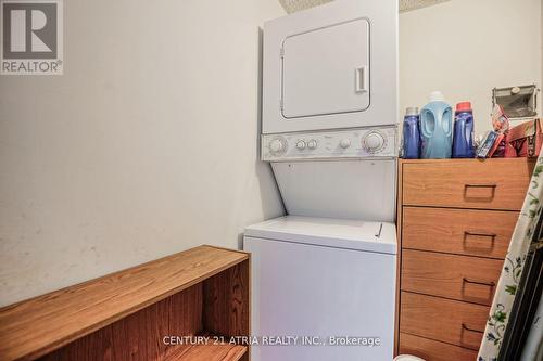 3309 - 38 Elm Street, Toronto, ON - Indoor Photo Showing Laundry Room