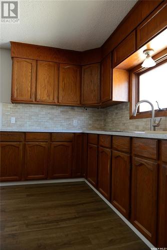 109 Empire Road, Assiniboia, SK - Indoor Photo Showing Kitchen