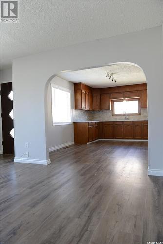 109 Empire Road, Assiniboia, SK - Indoor Photo Showing Kitchen