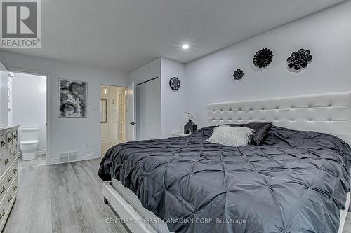 379 Griffith Street, London, ON - Indoor Photo Showing Bedroom