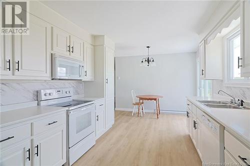 298 Route 105, Maugerville, NB - Indoor Photo Showing Kitchen With Double Sink