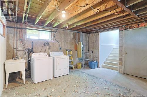 298 Route 105, Maugerville, NB - Indoor Photo Showing Laundry Room