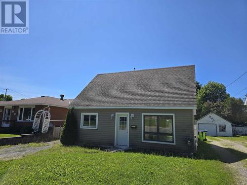 225 Tilley Rd, Sault Ste Marie, ON - Outdoor