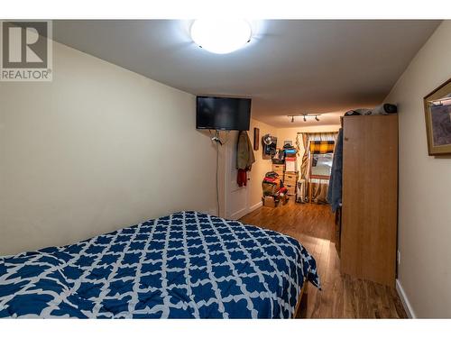 463 Heales Avenue, Penticton, BC - Indoor Photo Showing Bedroom