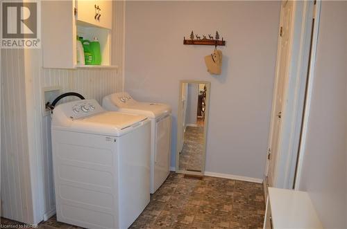 77 Rockview Road, Callander, ON - Indoor Photo Showing Laundry Room