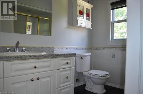 77 Rockview Road, Callander, ON - Indoor Photo Showing Bathroom