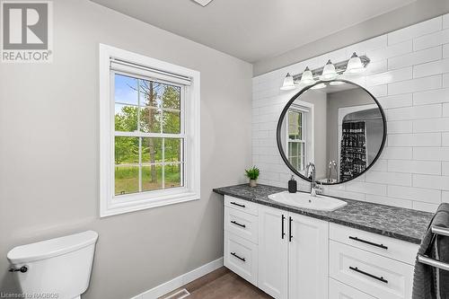 25 Pine Tree Drive, South Bruce Peninsula, ON - Indoor Photo Showing Bathroom