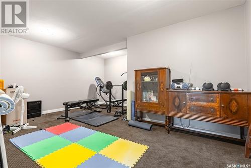 114 Johns Road, Saskatoon, SK - Indoor Photo Showing Gym Room