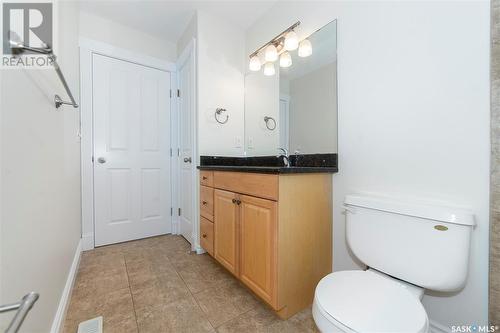 1534 Shepherd Crescent, Saskatoon, SK - Indoor Photo Showing Bathroom