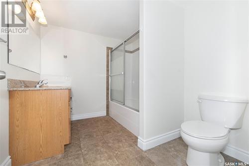 1534 Shepherd Crescent, Saskatoon, SK - Indoor Photo Showing Bathroom