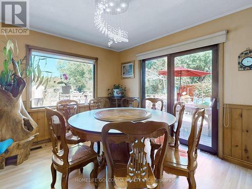 13099 Kennedy Road, Whitchurch-Stouffville, ON - Indoor Photo Showing Dining Room