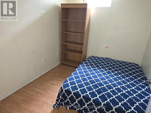 115 Albert Street S, Kawartha Lakes, ON - Indoor Photo Showing Bedroom