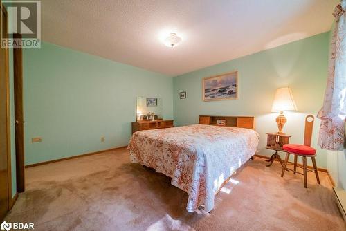 17100 Highway 41, Cloyne, ON - Indoor Photo Showing Bedroom