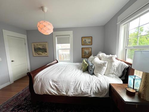 611 Nelson Street, Kimberley, BC - Indoor Photo Showing Bedroom