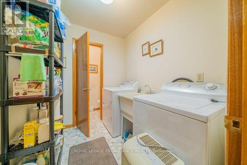 17100 Highway 41, Addington Highlands, ON - Indoor Photo Showing Laundry Room