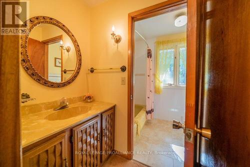 17100 Highway 41, Addington Highlands, ON - Indoor Photo Showing Bathroom