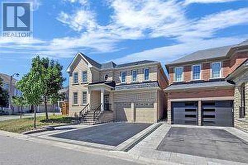 80 Serano Crescent, Richmond Hill (Jefferson), ON - Outdoor With Facade