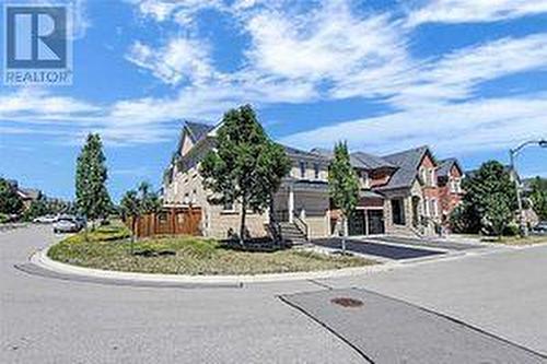 80 Serano Crescent, Richmond Hill, ON - Outdoor