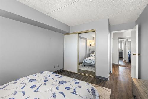 1006 77 Edmonton Street, Winnipeg, MB - Indoor Photo Showing Bedroom