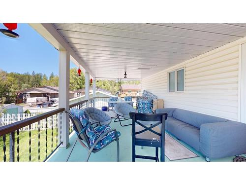 828 6Th Avenue, Kimberley, BC - Outdoor With Deck Patio Veranda With Exterior