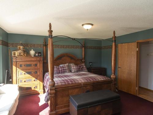 491 Harstone Drive, Kakabeka Falls, ON - Indoor Photo Showing Bedroom