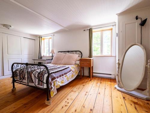 Master bedroom - 893  - 895 Route De L'Église, Saint-Jean-Port-Joli, QC - Indoor Photo Showing Bedroom