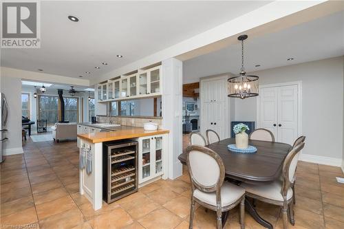 9405 Five Sideroad, Erin, ON - Indoor Photo Showing Dining Room