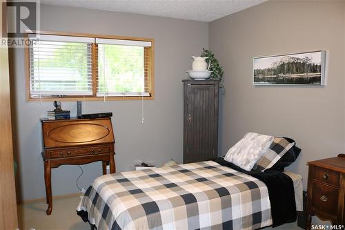 1504 Chestnut Drive, Moosomin, SK - Indoor Photo Showing Bedroom