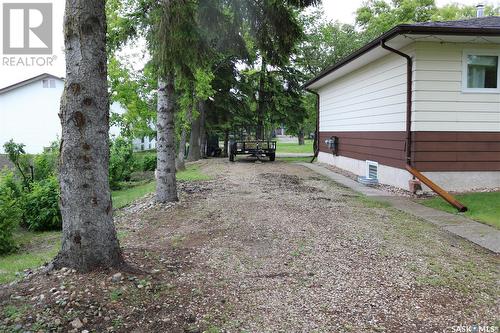 1504 Chestnut Drive, Moosomin, SK - Outdoor With Exterior