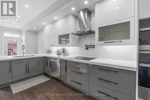 245 Inspire Boulevard, Brampton, ON - Indoor Photo Showing Kitchen With Upgraded Kitchen