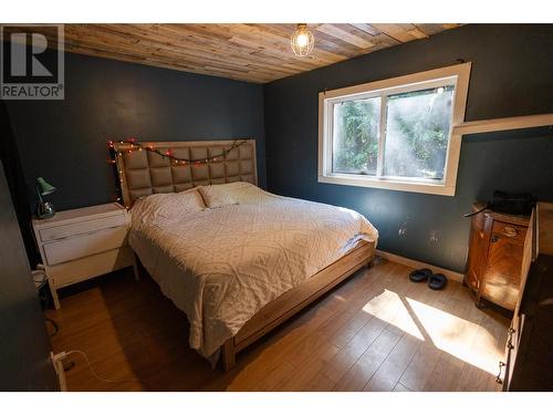 4761 Glen Road, Terrace, BC - Indoor Photo Showing Bedroom