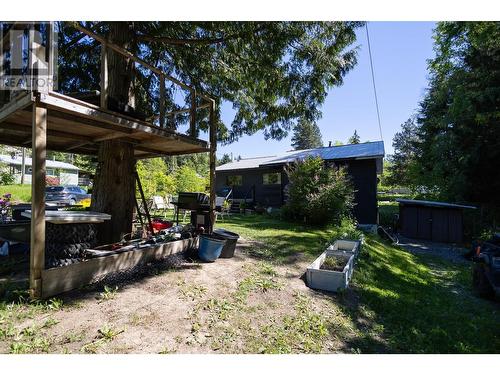 4761 Glen Road, Terrace, BC - Outdoor With Backyard