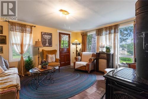 511 Middlesex Road, Colpitts Settlement, NB - Indoor Photo Showing Living Room