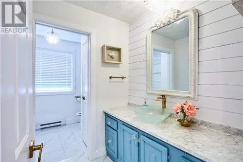 18 Kirton Court, Riverview, NB - Indoor Photo Showing Bathroom