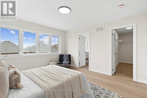 23 Ed Ewert Avenue, Clarington, ON - Indoor Photo Showing Bedroom