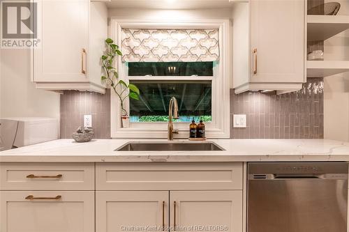70 Faubert Drive, Chatham, ON - Indoor Photo Showing Kitchen