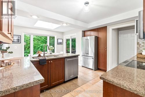 25 Kingswood Drive, Clarington, ON - Indoor Photo Showing Kitchen With Double Sink
