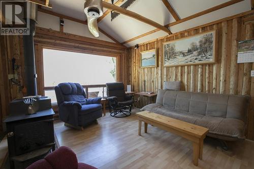 Lot 9A Devil'S Lk, Whitman Township, ON - Indoor Photo Showing Living Room