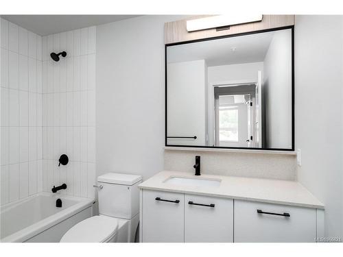 508-947 Whirlaway Cres, Langford, BC - Indoor Photo Showing Bathroom