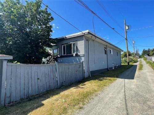 4931 Bruce St, Port Alberni, BC - Outdoor