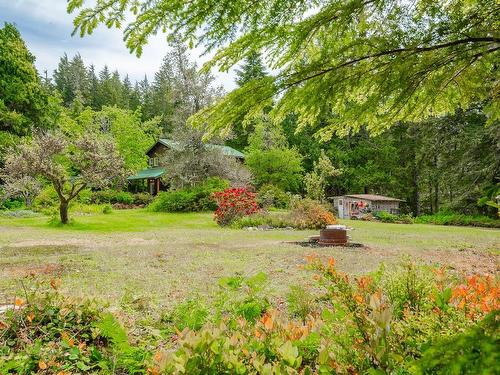 100 Mathers Lane, Bamfield, BC 