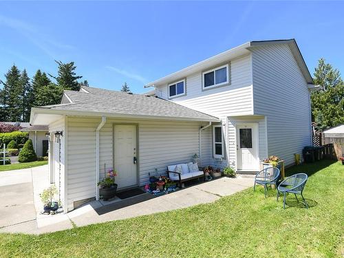 B-4665 Valecourt Cres, Courtenay, BC - Outdoor