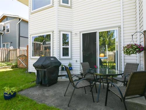 B-4665 Valecourt Cres, Courtenay, BC - Outdoor With Deck Patio Veranda With Exterior