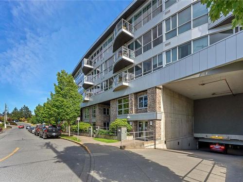 504-2745 Veterans Memorial Pkwy, Langford, BC - Outdoor With Balcony