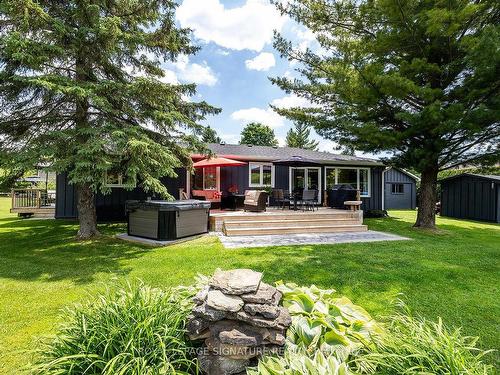 14 Maple Grove Rd, Kawartha Lakes, ON - Outdoor With Deck Patio Veranda With Backyard